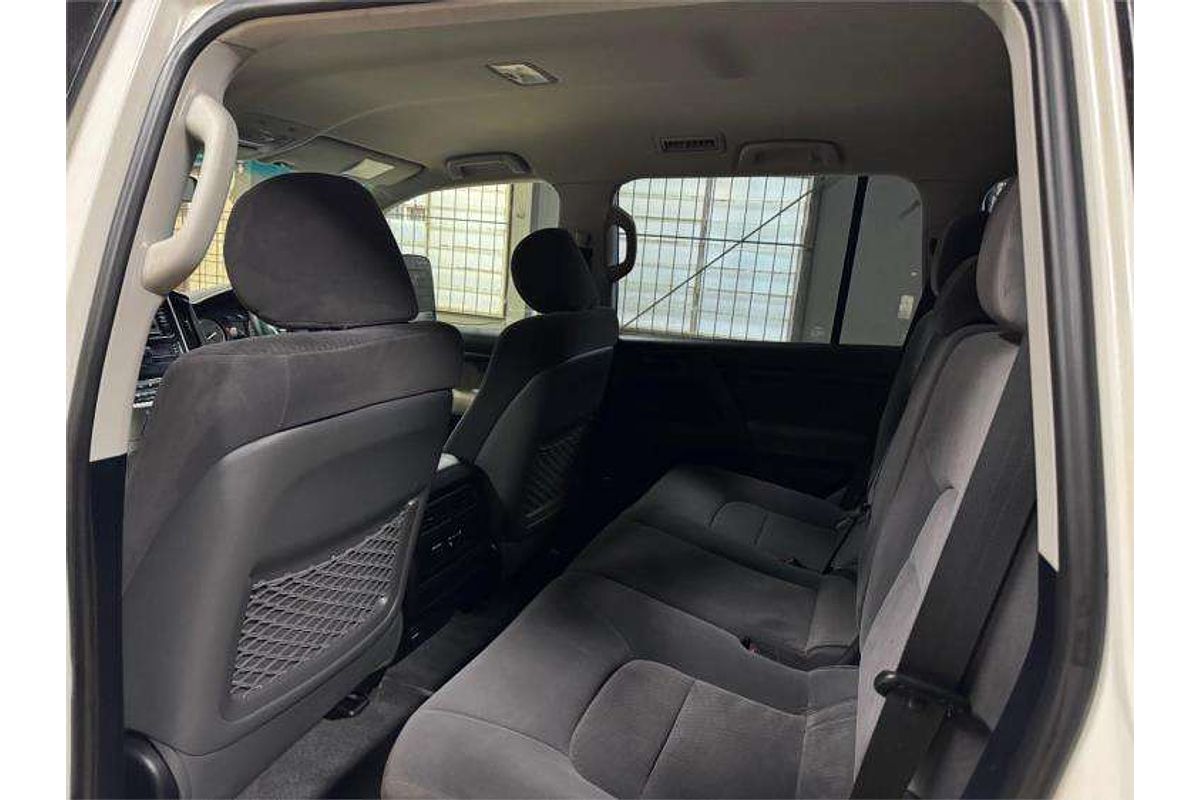 2018 Toyota Landcruiser GXL VDJ200R