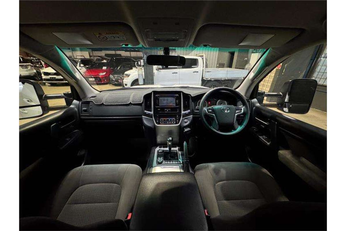 2018 Toyota Landcruiser GXL VDJ200R