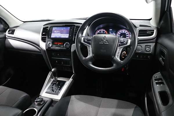 2023 Mitsubishi Triton GLX+ MR 4X4