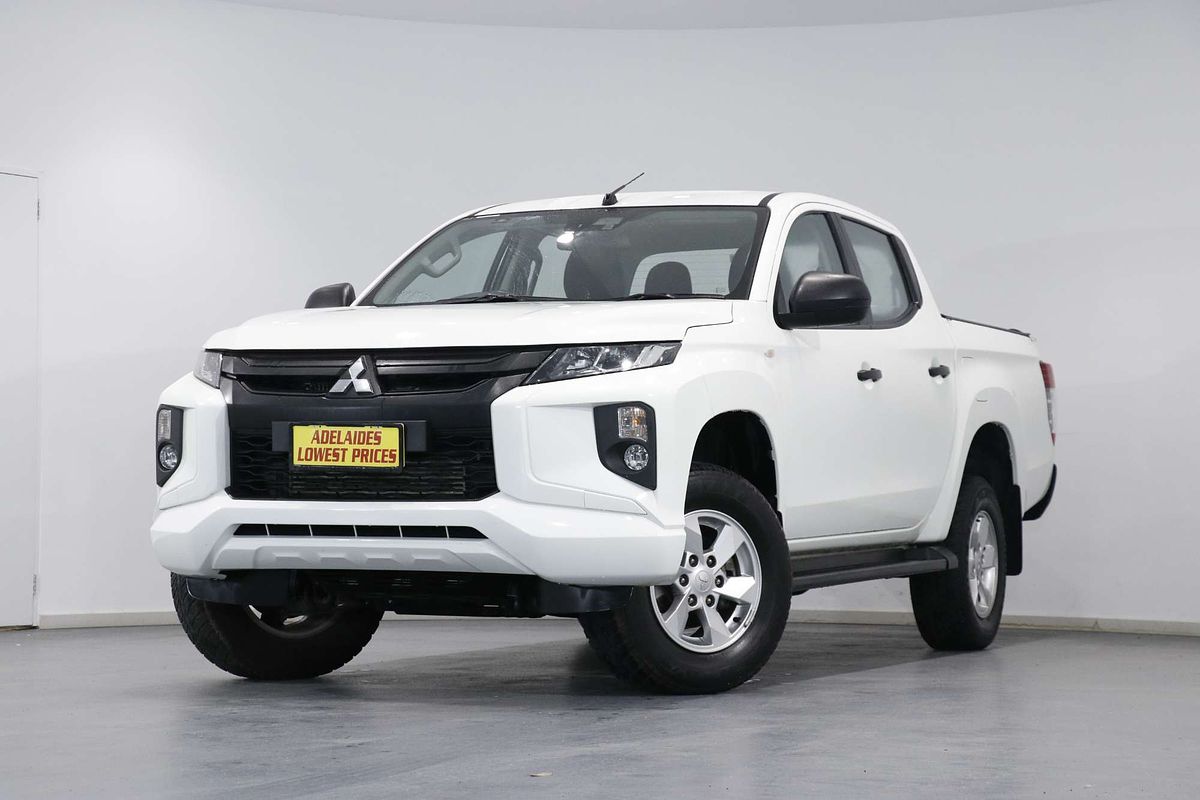 2023 Mitsubishi Triton GLX+ MR 4X4