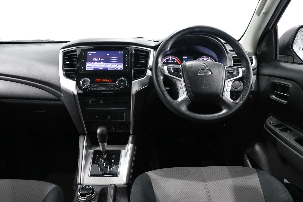 2023 Mitsubishi Triton GLX+ MR 4X4