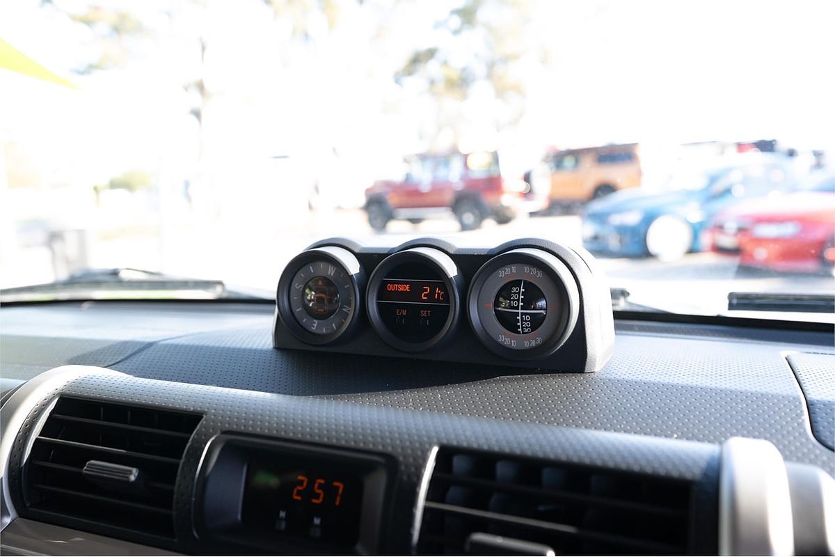 2013 Toyota FJ Cruiser GSJ15R