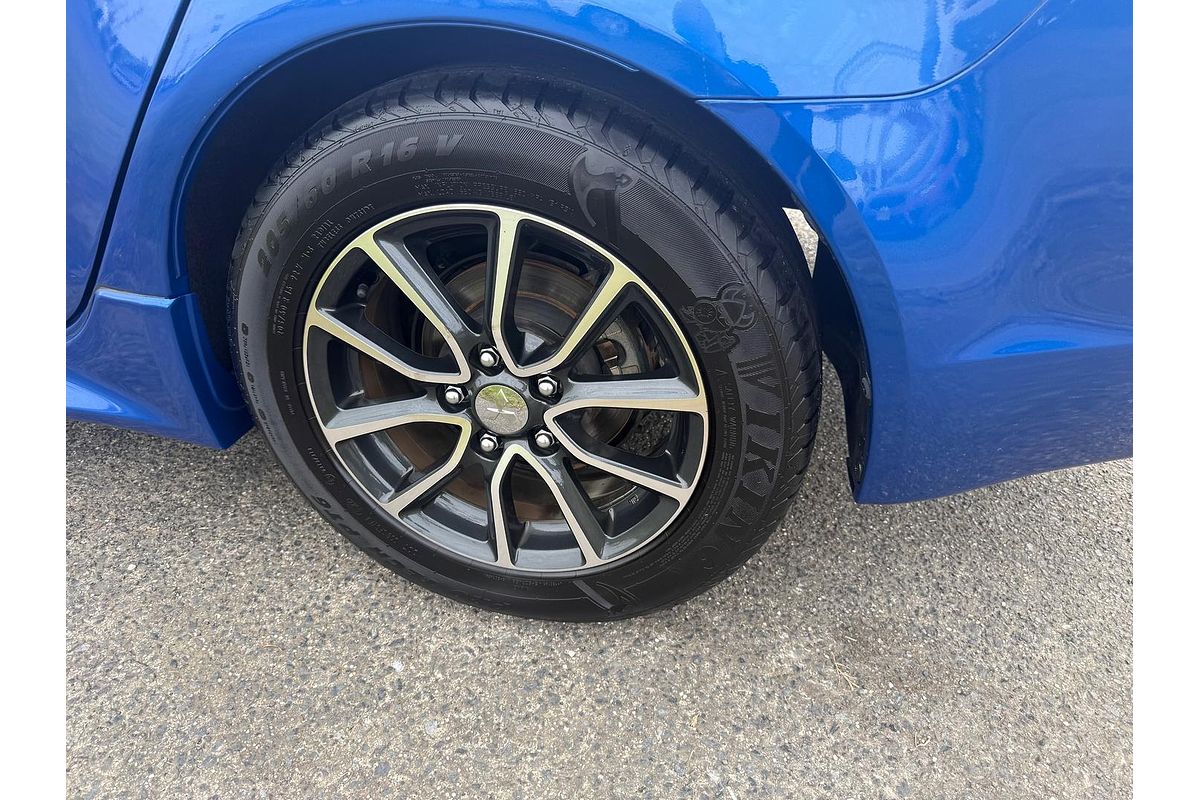 2014 Mitsubishi Lancer ES CJ