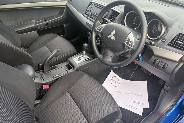 2014 Mitsubishi Lancer ES CJ