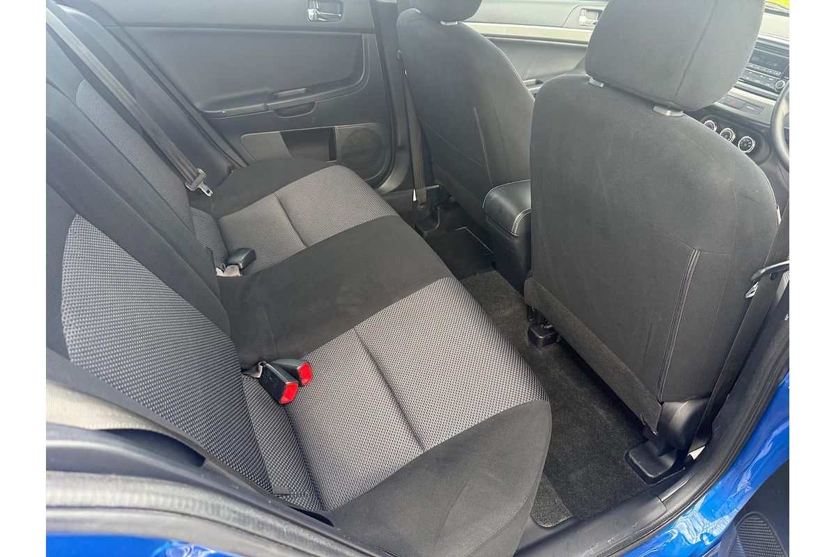 2014 Mitsubishi Lancer ES CJ