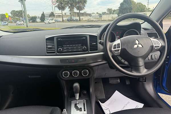 2014 Mitsubishi Lancer ES CJ