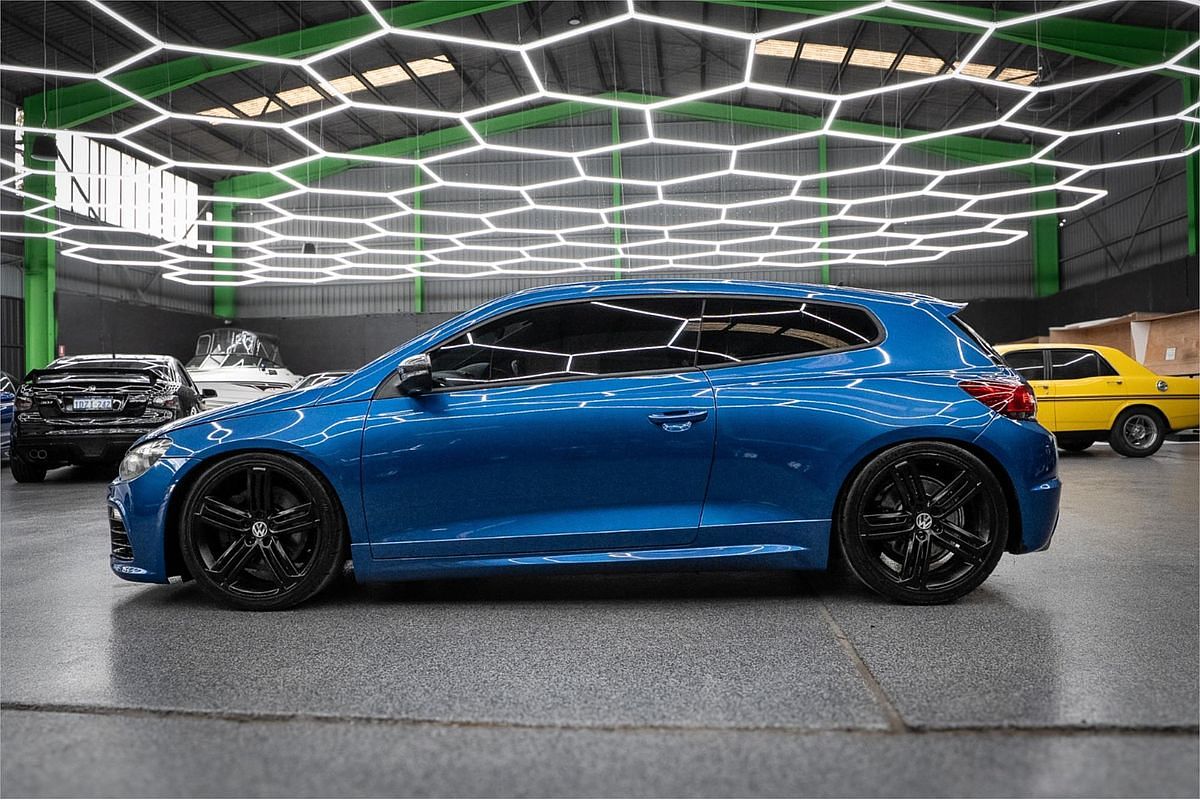 2011 Volkswagen Scirocco R 1S