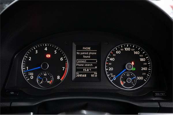 2011 Volkswagen Scirocco R 1S
