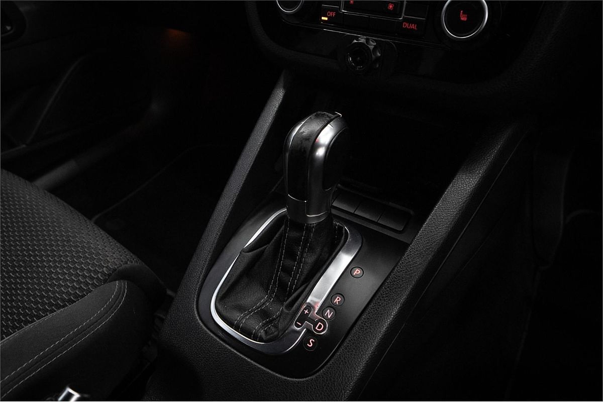 2011 Volkswagen Scirocco R 1S