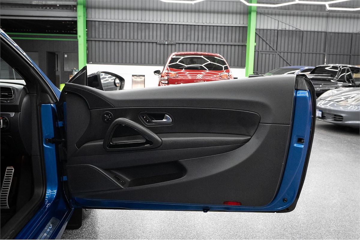 2013 Volkswagen Scirocco R 1S