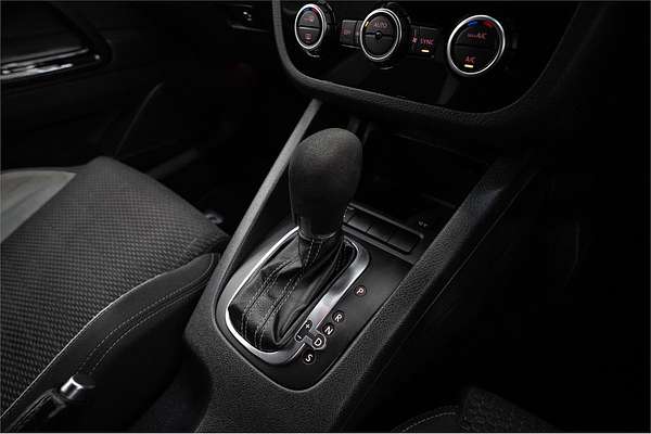 2013 Volkswagen Scirocco R 1S