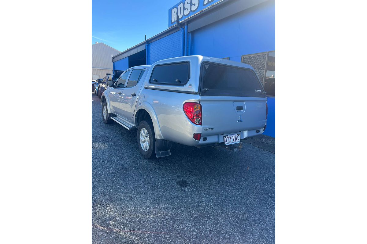 2013 Mitsubishi Triton GLX MN 4X4