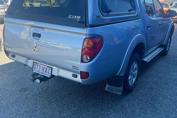 2013 Mitsubishi Triton GLX MN 4X4