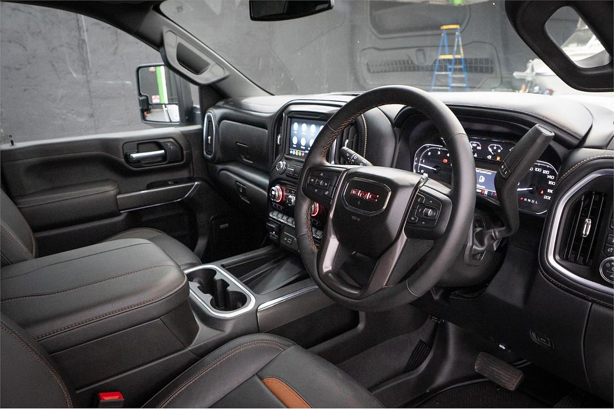 2022 GMC Unknown