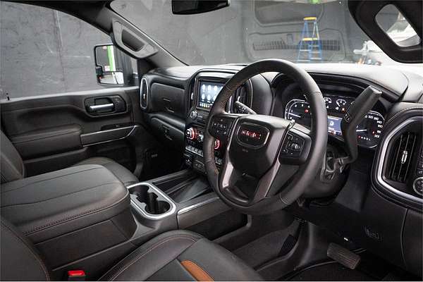 2022 GMC Unknown