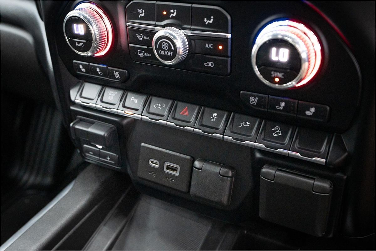 2022 GMC Unknown