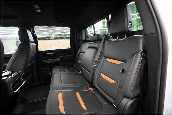 2022 GMC Unknown