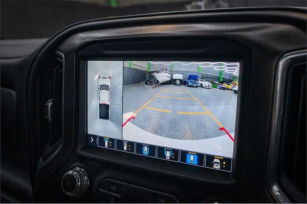 2022 GMC Unknown