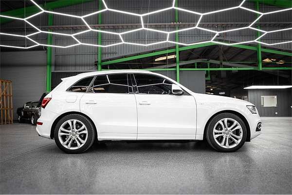 2014 Audi SQ5 TDI 8R