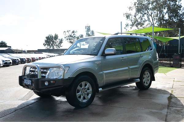 2012 Mitsubishi Pajero GLS NW