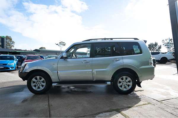 2012 Mitsubishi Pajero GLS NW