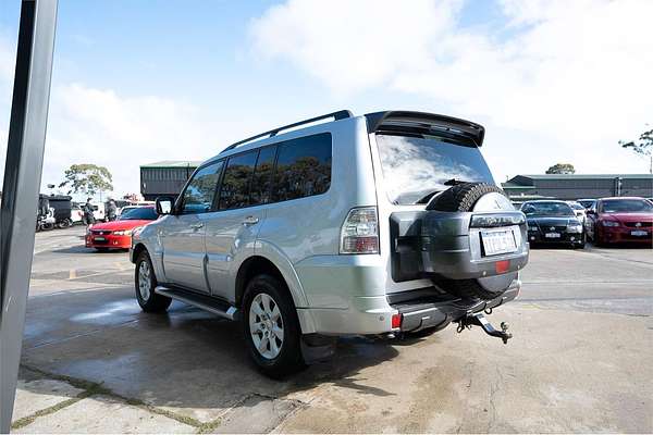 2012 Mitsubishi Pajero GLS NW