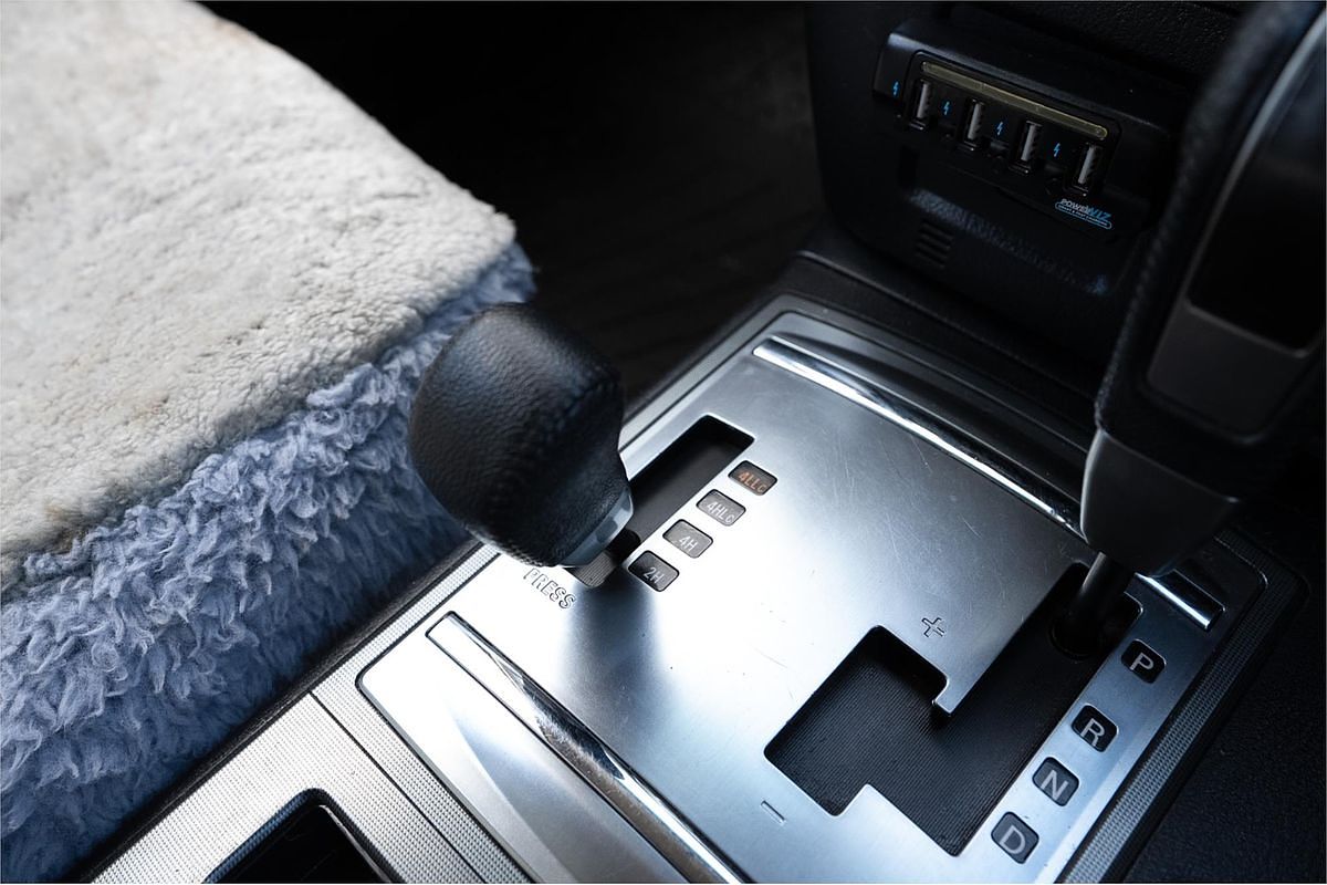 2012 Mitsubishi Pajero GLS NW