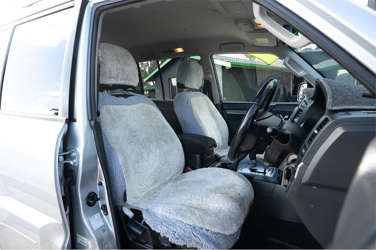 2012 Mitsubishi Pajero GLS NW