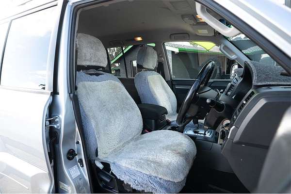 2012 Mitsubishi Pajero GLS NW