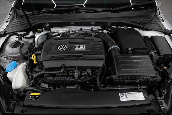 2016 Volkswagen Golf R 7
