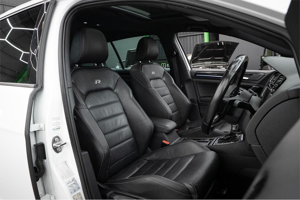 2016 Volkswagen Golf R 7