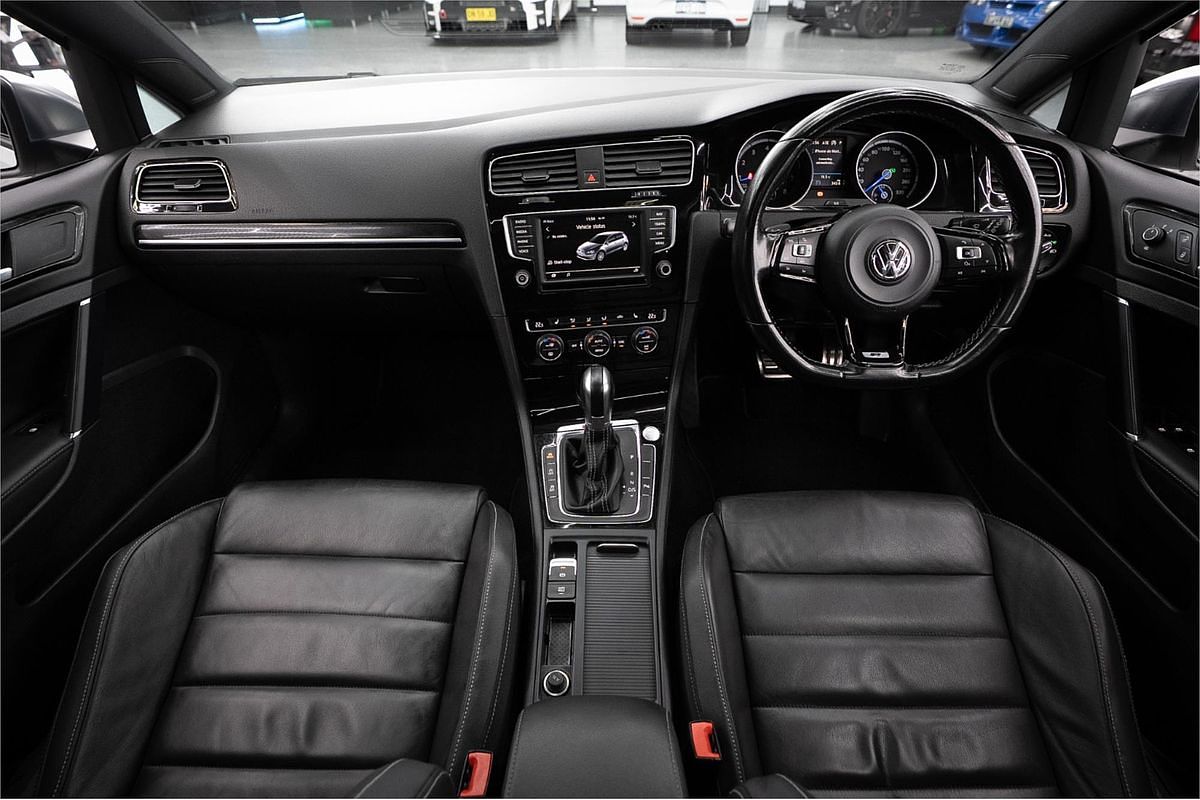 2016 Volkswagen Golf R 7