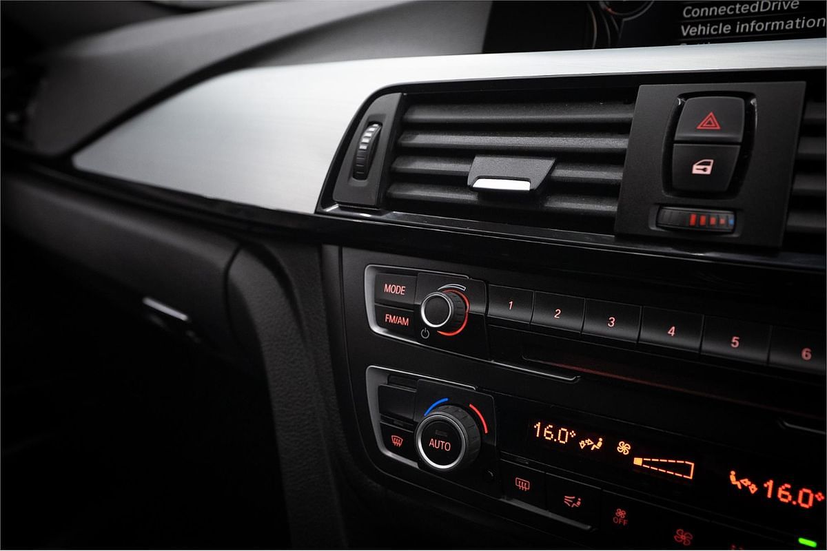 2014 BMW 3 Series 316i F30