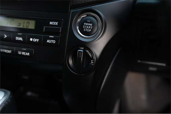 2012 Toyota Landcruiser Altitude VDJ200R