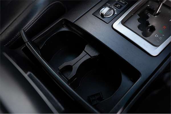2012 Toyota Landcruiser Altitude VDJ200R
