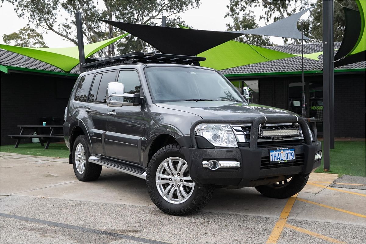 2017 Mitsubishi Pajero GLX NX