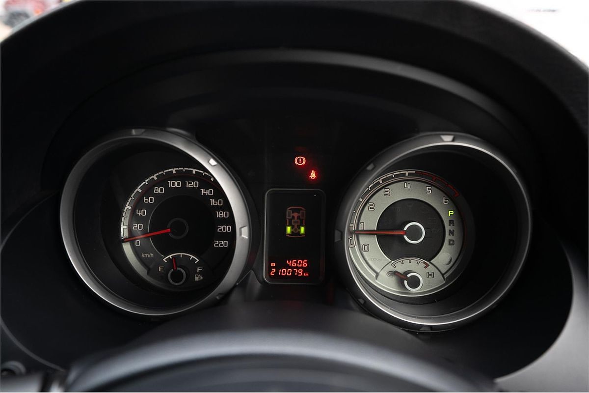 2017 Mitsubishi Pajero GLX NX