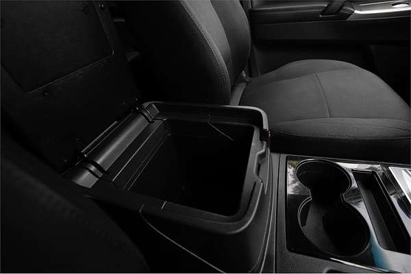 2017 Mitsubishi Pajero GLX NX