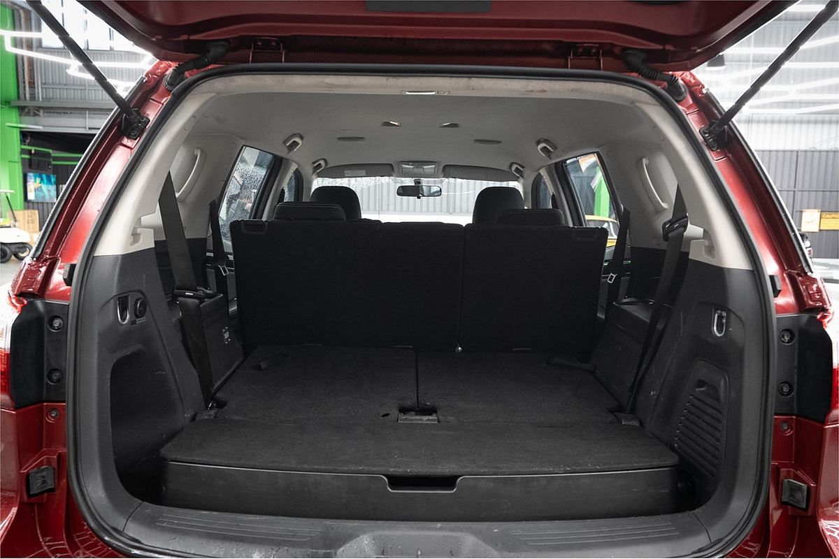 2019 Isuzu MU-X LS-M