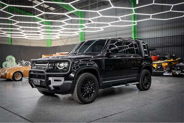 2021 Land Rover Defender 110 D300 SE L663