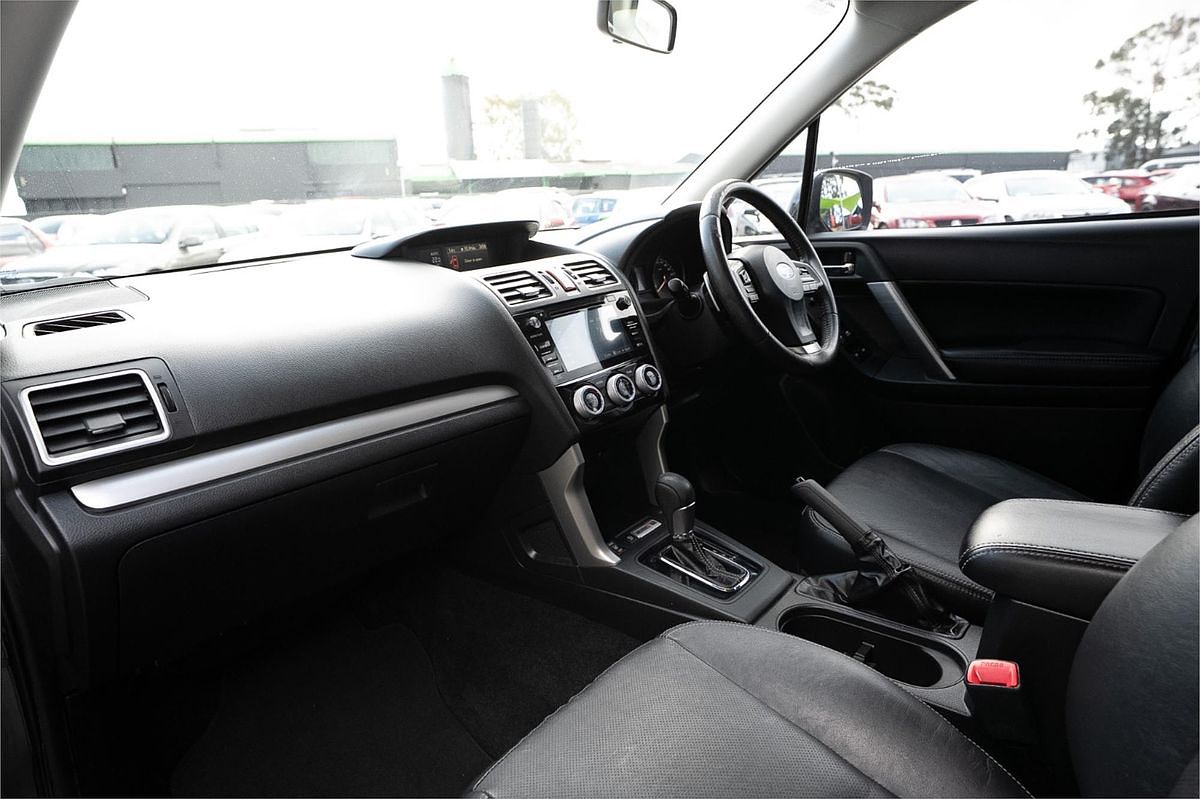 2015 Subaru Forester 2.5i-L S4