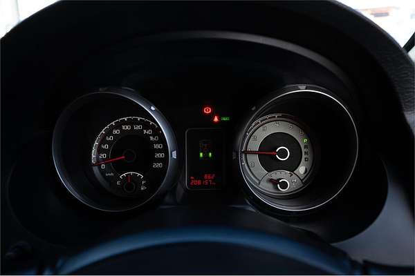 2015 Mitsubishi Pajero GLS NX