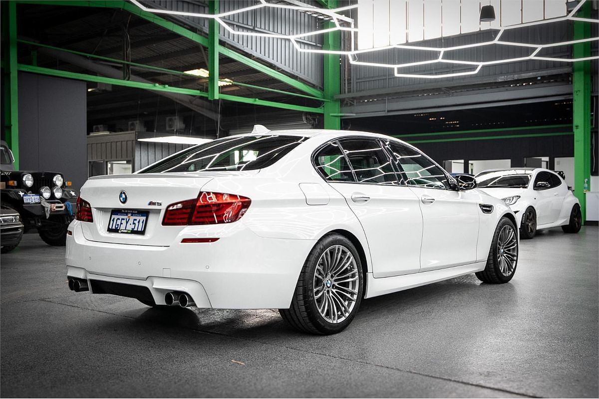 2013 BMW M5 F10