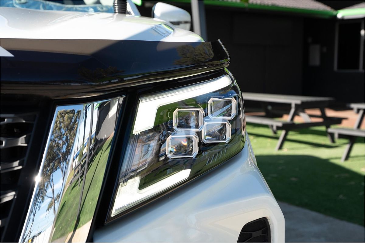 2024 Nissan Navara ST-X D23 4X4
