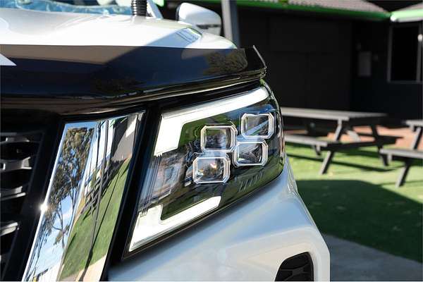 2024 Nissan Navara ST-X D23 4X4