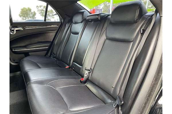 2013 Chrysler 300 C LX