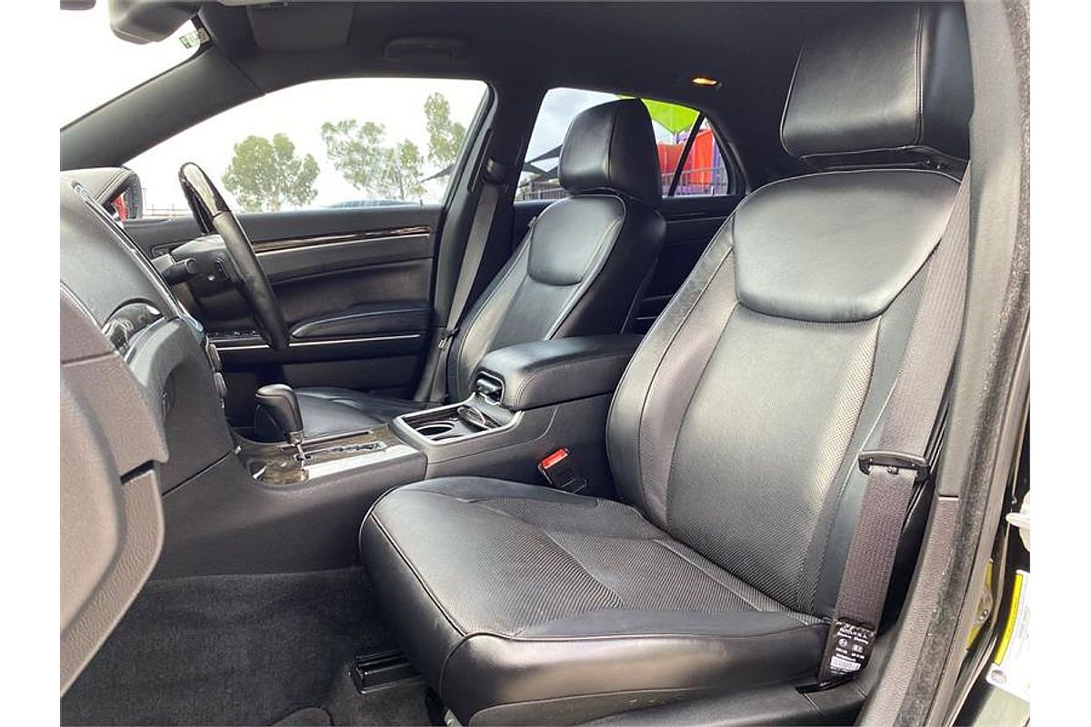 2013 Chrysler 300 C LX