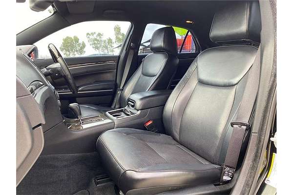 2013 Chrysler 300 C LX