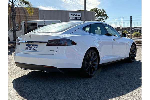 2015 Tesla Model S 85D