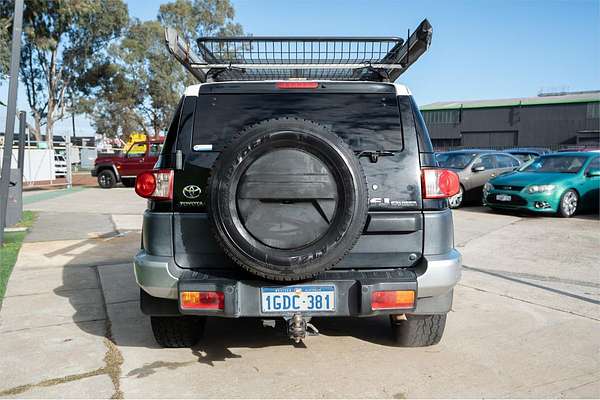 2011 Toyota FJ Cruiser GSJ15R